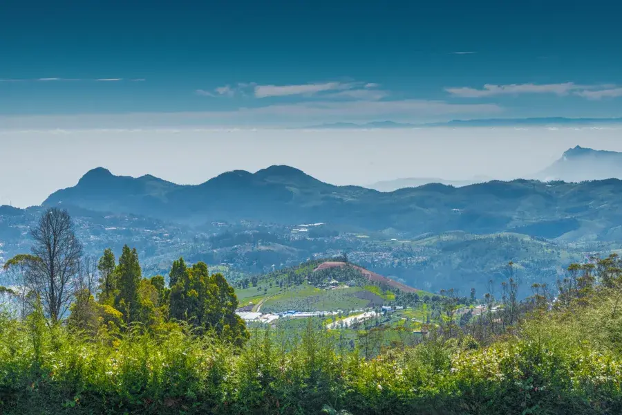 Doddabetta Peak Ooty - Best Places to Visit in Ooty
